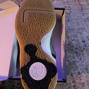 nike basketball